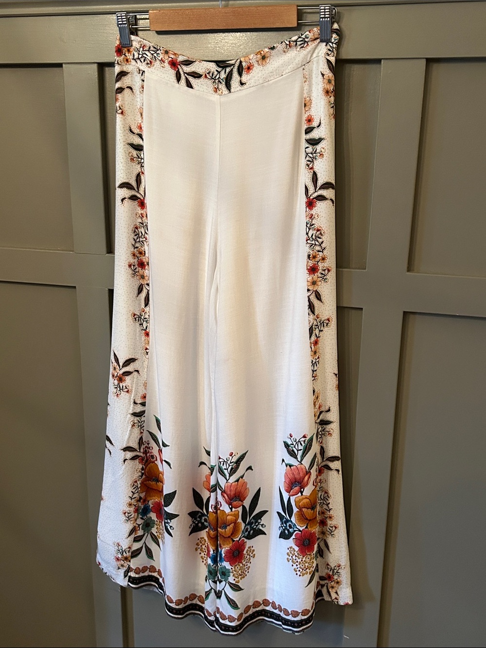 Farm Rio Melila Floral Flared Pants Wide Leg Ivory Multicolor Size Small - Picture 8 of 12
